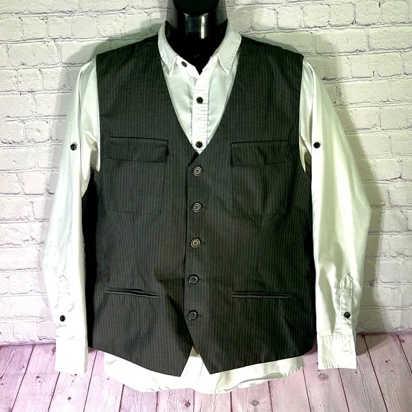 Kenneth Cole New York Men's Striped Dark Gray Vest. Size: XL - Picture 1 of 12